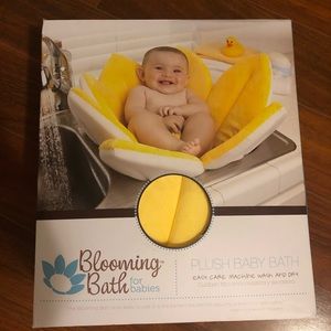 Blooming bath flower